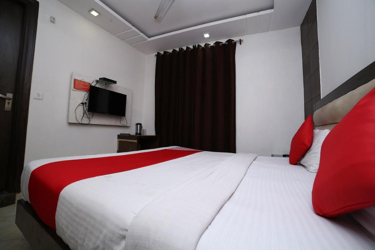 Oyo 11150 Hotel Jmd Rooms New Delhi Extérieur photo